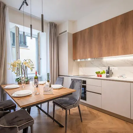 Apartamento Central Suites Lugano